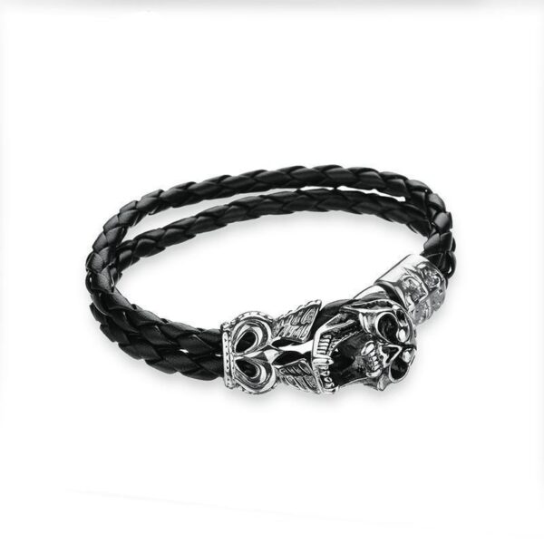 Edgy Stainless Steel Skull Bracelets for Bold Styles, Trendy Skull Bracelets for Fashion Rebels, Unique Skull Jewelry for Statement Pieces