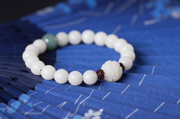 Elegant Natural White Jade Bodhi Bead Bracelet for Women, Stylish Bodhi Bead Bracelet with Natural Jade, Unique Women's Jade Bracelet for Spiritual Wellness