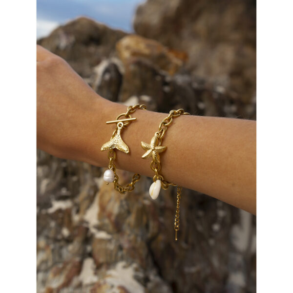 Stainless Steel Starfish Shell Conch Bracelet for Beach Lovers, Trendy Ocean-Inspired Bracelet for Women, Stylish Starfish and Shell Bracelet for Everyday Wear