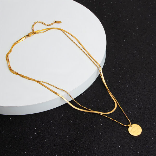 Elegant Twin Round Double Layer Necklace with 18K Gold Plating, Stylish 18K Gold Plated Layered Necklace for Women, Fashionable Twin Circle Necklace for Any Occasion