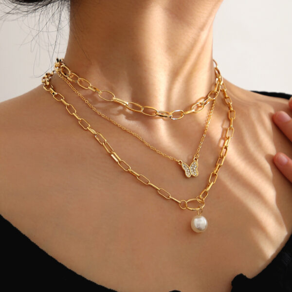 Stylish Multi-Layer Twin Chain Necklace for Women, Fashionable Twin Chain Necklace for Layering, Elegant Women's Multi-Layer Necklace for a Trendy Look