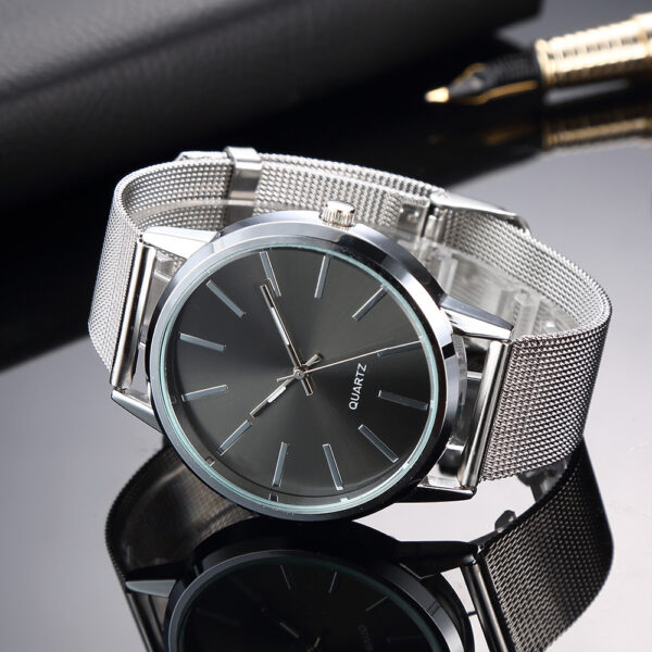 Korean-Style Ultra-Thin Stainless Steel Quartz Watch, Simple and Elegant Ultra-Thin Quartz Watch with Stainless Steel Band, Stylish Korean-Inspired Ultra-Thin Stainless Steel Watch