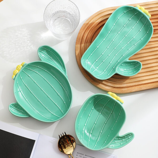 Cartoon Ceramic Tableware Set with Cactus Design, Fun and Functional Japanese-Inspired Tableware for Kids and Adults