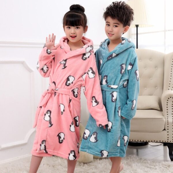 Cozy Flannel Children's Nightgown, Perfect for Keeping Little Ones Warm and Comfortable, Ideal for Cold Nights and Bedtime