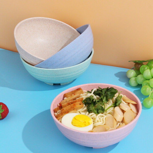 Convenient Plastic Instant Noodle Bowl Set, Includes Four Bowls, Ideal for Quick Meals and Gift Giving