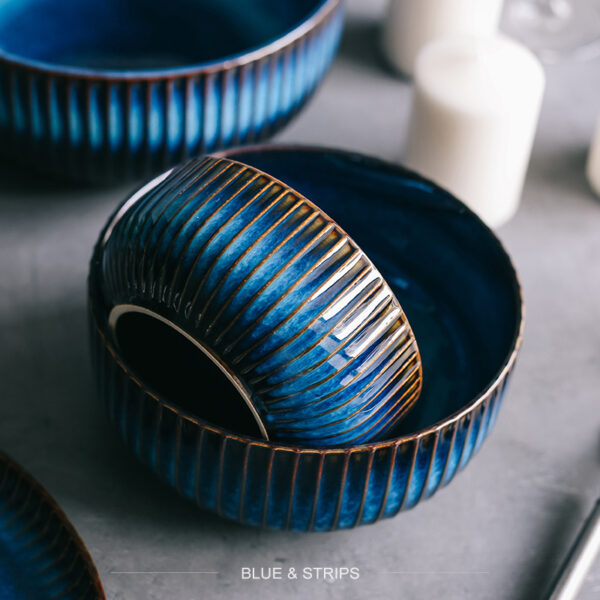 Kiln Turned Blue Ceramic Tableware Noodle Bowl , Traditional Blue Glazed Ceramic Noodle Bowls , Kiln-Fired Japanese Noodle Bowls