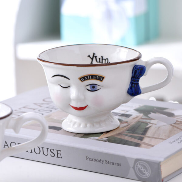 Creative Retro Face Bow Cups, Unique Couple’s Mugs, Playful Vintage Design Drinkware