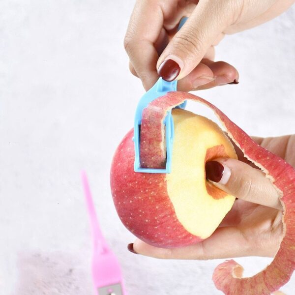 Multifunctional Fruit Peeler and Scraper, Orange and Vegetable Peeler, Finger Ring Continuous Scraping Tool for Kitchen