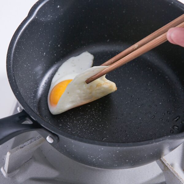 Compact Deep Frying Pan for Home Cooking, Non-Stick Small Wok for Versatile Use, Ideal for Frying and Sautéing