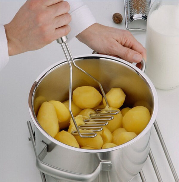 Kitchen Tools Vegetable Gadgets, Potato Ricer Masher, Pressure Potatoes Masher Device for Smooth and Fluffy Mashed Potatoes