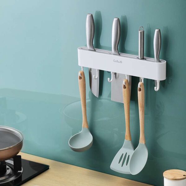 Wall-Mounted Knife Holder, Multifunctional Kitchen Tool, Efficient and Space-Saving Organizer