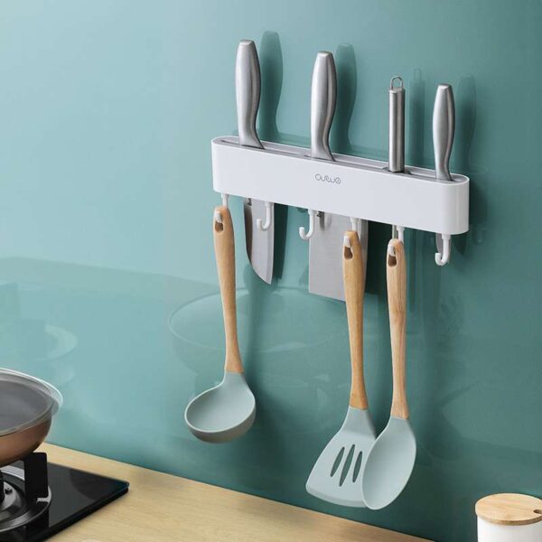 Wall-Mounted Knife Holder, Multifunctional Kitchen Tool, Efficient and Space-Saving Organizer