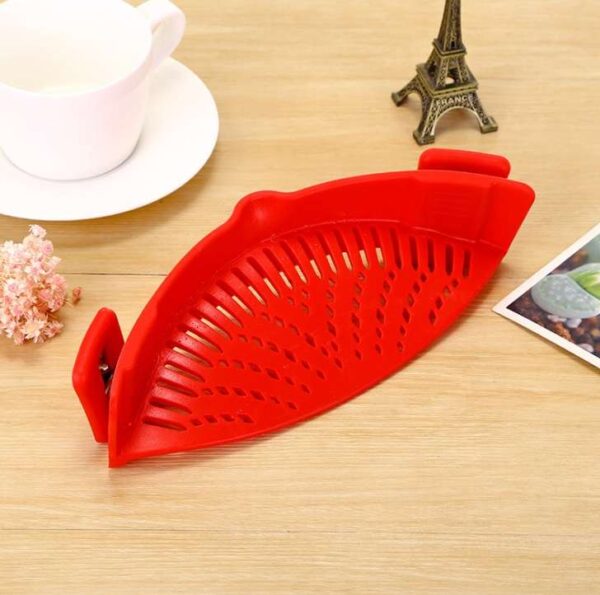 Leak-Proof Drainer for Kitchen Noodle Straining, Household Water Filter for Cooking, Kitchen Noodle Drainer with Leak-Proof Design