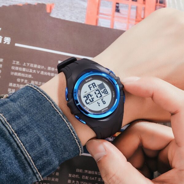 Dual-Time Sports Electronic Watch for Students, Versatile Outdoor Electronic Watch with Dual-Time Feature, Stylish Dual-Time Sports Watch for Students and Outdoor Activities