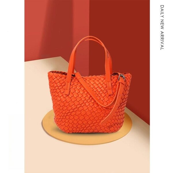 Portable Large Capacity Woven Tote Bag, Shoulder Crossbody Woven Bag with Large Capacity, Stylish Portable Woven Tote for Women