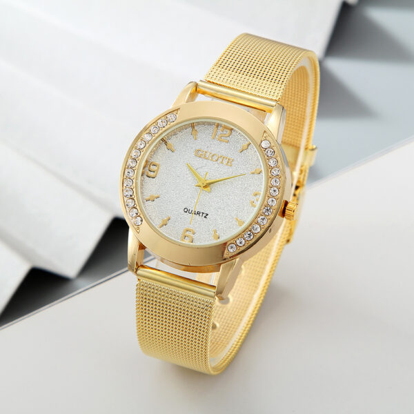 Women's Fashionable Diamond Case Quartz Watch, Elegant Women's Quartz Watch with Diamond Case, Stylish Diamond Case Quartz Watch for Women