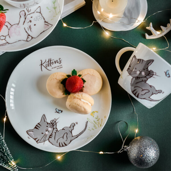 Simple Cat Ceramic Western Dish Bone China Breakfast Plate Household Tableware, Charming Cat-Themed Bone China Breakfast Plate, Simple and Elegant Dish for Home Dining