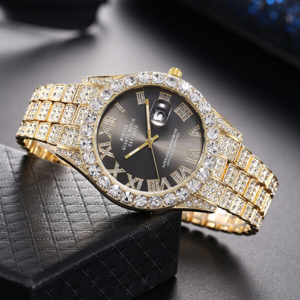 Full Diamond Surface Roman Scale Steel Watch, Luxury Diamond-Encrusted Roman Scale Steel Watch, Elegant Full-Diamond Roman Steel Watch