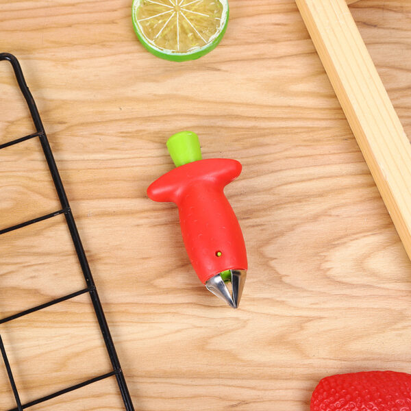 Metal and Plastic Strawberry Stem Remover, Fruit Leaf and Tomato Stalks Gadget, Efficient Strawberry and Tomato Stem Removal Tool