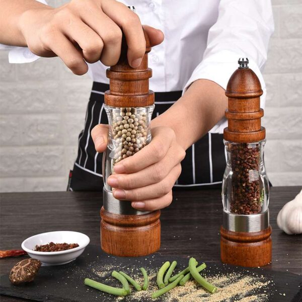 Wooden Salt and Pepper Grinder Set, Elegant and Functional Kitchen Spice Grinders, Ideal for Seasoning