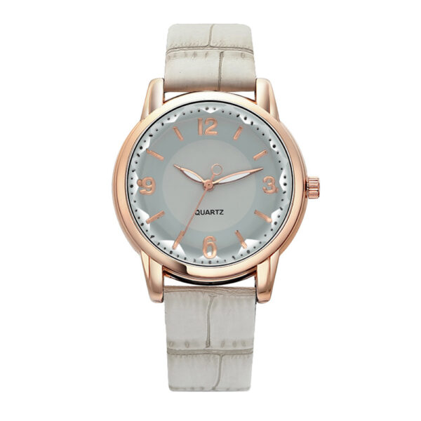 Women's Two-Tone Dial Belt Quartz Watch, Elegant Two-Tone Dial Quartz Watch with Belt Design for Women, Stylish Women's Quartz Watch with Two-Tone Dial