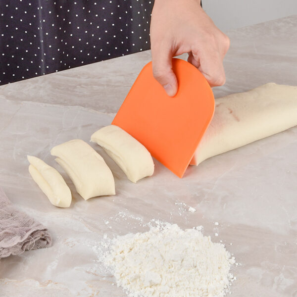 Home Baking Tools Soft Scraper, Flexible and Durable, Ideal for Mixing and Scraping