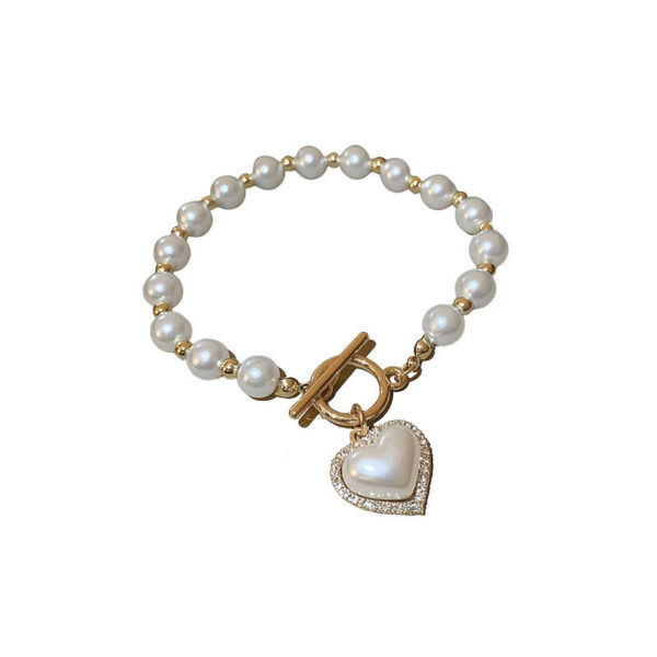 Diamond OT Buckle and Pearl Heart Bracelet, Elegant Pearl Heart Bracelet with Diamond OT Buckle, Stylish Diamond and Pearl Heart Bracelet