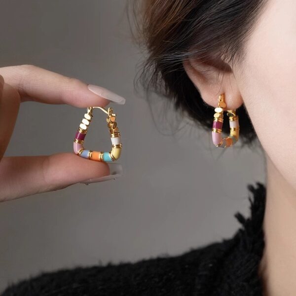 Colorful Oil Necklace Ear Clip with Retro Minority Design, Unique Retro Ear Clip with Colorful Oil Design, Women’s Minority Fashion Colorful Oil Ear Clip