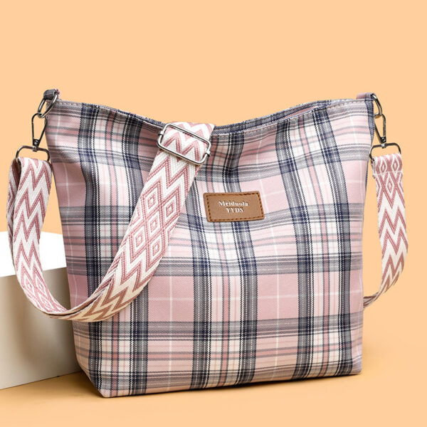 Large Capacity Contrast Color Messenger Bag, Versatile One-Shoulder Commuter Bag, Stylish Checkered Messenger Bag