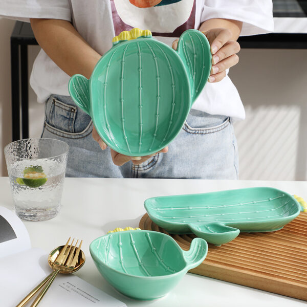 Cartoon Ceramic Tableware Set with Cactus Design, Fun and Functional Japanese-Inspired Tableware for Kids and Adults