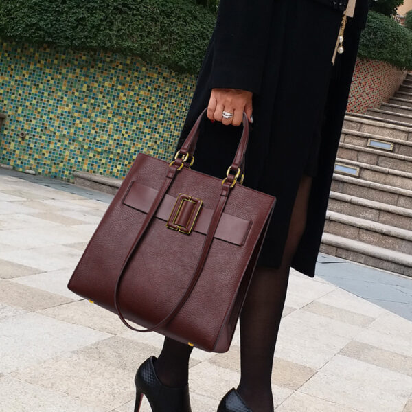 Trendy High-Grade Fashion Tote, Vertical Square Shoulder Handbag, Stylish High-End Square Tote Bag