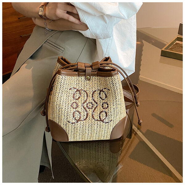 Women's Straw Beach Bucket Bag, Seaside Vacation Woven Bag for Women, Stylish Beach Woven Straw Bucket Bag