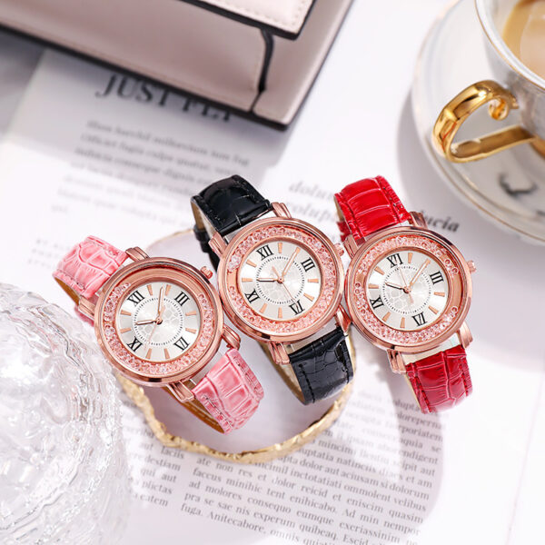 Quicksand Beads Quartz Watch with Female Belt Design, Stylish Female Quartz Watch with Quicksand Beads, Elegant Female Belt Quartz Watch with Quicksand Effect