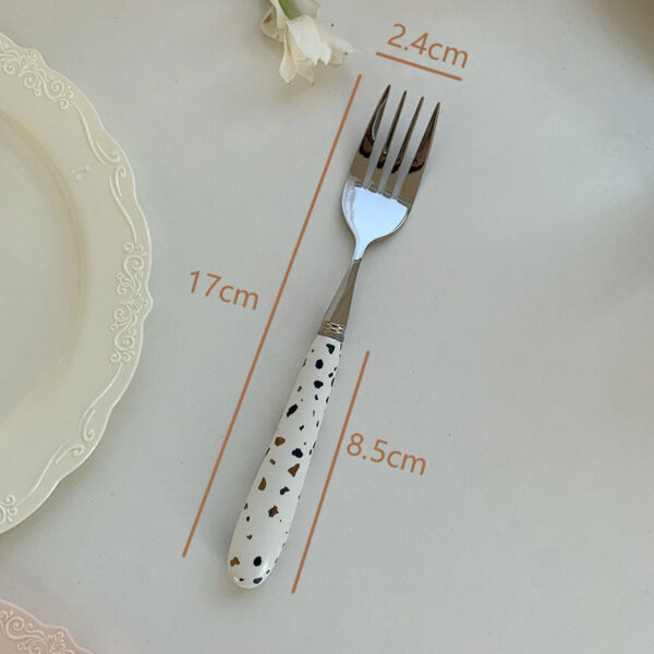 Stainless Steel Spoon with Gravel Pattern Ceramic Handle, Stylish Tableware, Durable and Elegant Spoon