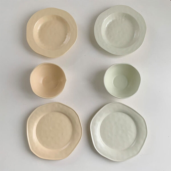 Irregular Hand-squeezed Matte Tableware Dessert Cake Plate Yogurt Breakfast Cereal Bowl Soup Plate, Unique Hand-Squeezed Matte Tableware for Dessert and Meals